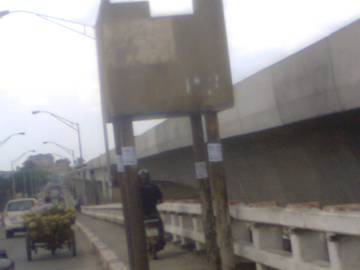 Giỡn mặt tử thần trên cầu