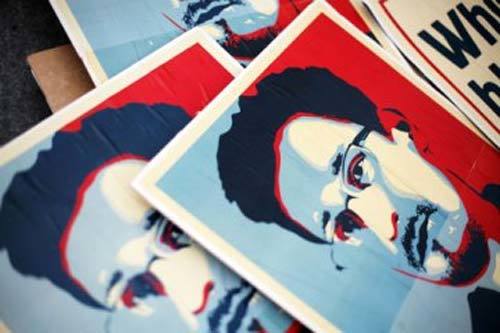Người Nga có thể làm gì với Snowden?