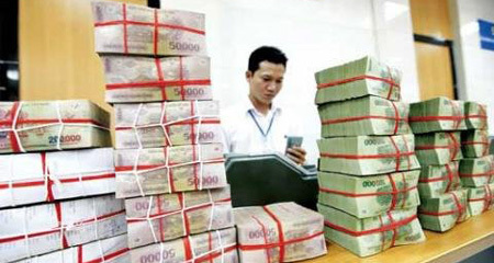 Gom tiền cho làn sóng mua bán ngân hàng mới