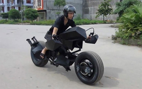 Xe Batman tự chế tại Việt Nam gây xôn xao báo nước ngoài