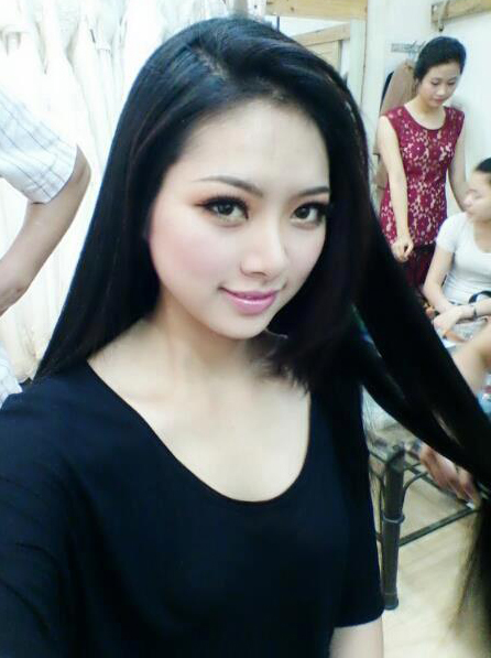 Hoa hậu Ngọc Anh, thị phi, Kim Hồng