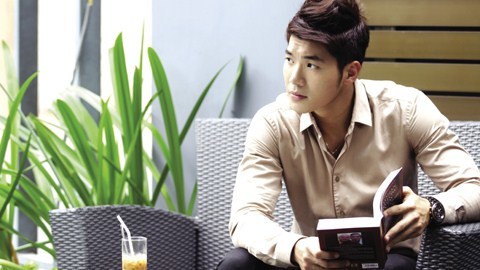 Trương Nam Thành lần đầu công khai người yêu nhiều tuổi hơn