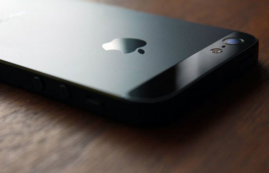 iPhone 5S bị hoãn ra mắt do thay đổi cỡ màn hình?