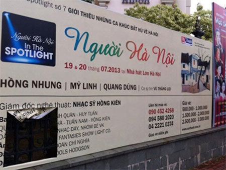 Vì sao Thanh tra Sở cắt băng rôn của Hồng Nhung, Mỹ Linh trong đêm?