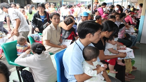 WHO Việt Nam: 'Sốc phản vệ sau tiêm là cực hiếm'