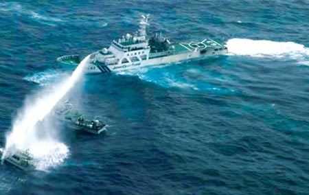 Trung Quốc: Không đánh mà thắng