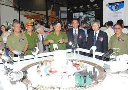 Triển lãm thiết bị an ninh: Quy tụ hơn 200 gian hàng