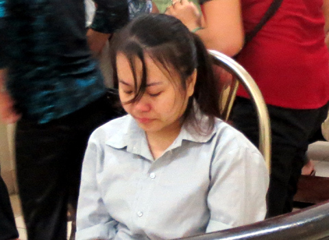 Vỡ nợ tiền tỷ, 'bà trùm' nức nở nhận án