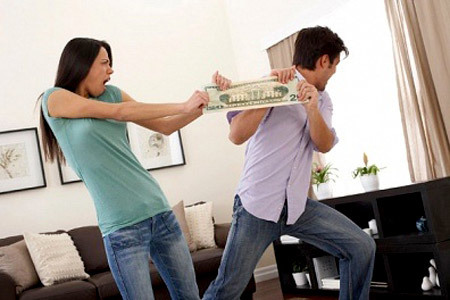 Lấy chồng gồng gánh thêm khoản nợ lớn…