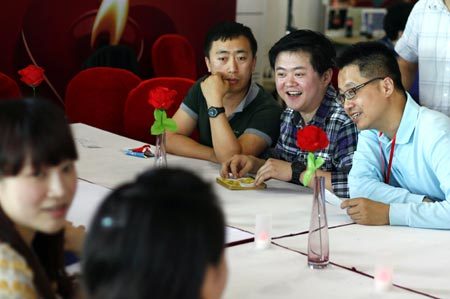 Mỹ nữ vạch mặt đại gia tuyển vợ