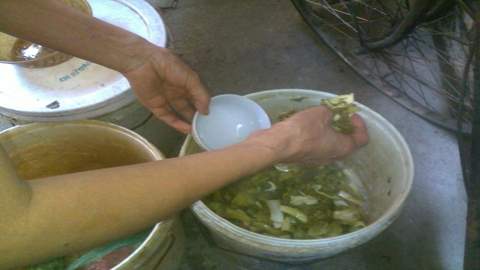 Rước độc vào người vì ăn dưa cà ngoài chợ