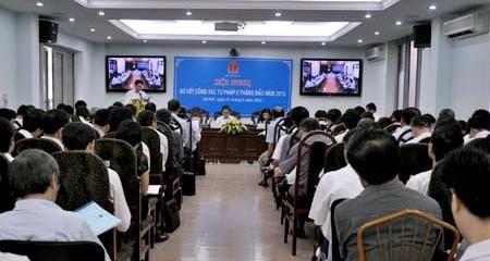 Bộ máy phải tiêu ít, làm nhiều