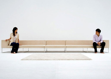 Dọn về nhà ngoại ở vì cả nhà chồng quá 