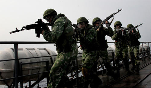 Xem Nga - Trung tập trận Sứ mệnh Hòa bình 2013