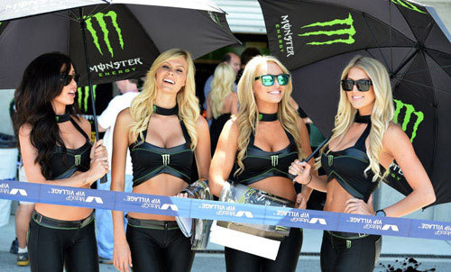 Dàn chân dài nóng bỏng tại đường đua MotoGP Mỹ