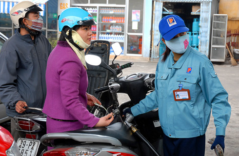 xăng dầu, móc túi, cây xăng bẩn, phẫn nộ, tẩy chay