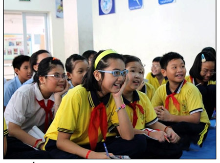 Bán suất vào trường điểm