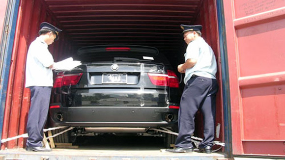 Mánh trốn thuế của đại gia khi mua Rolls Royce