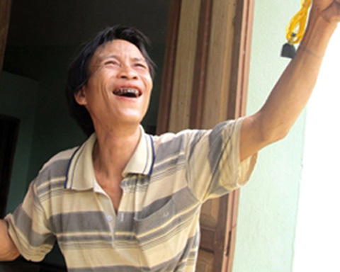 “Người rừng” muốn về lại rừng