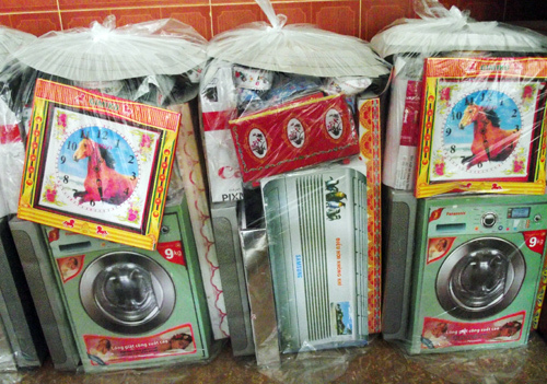 Sản xuất 'siêu xe' cho mùa lễ Vu Lan