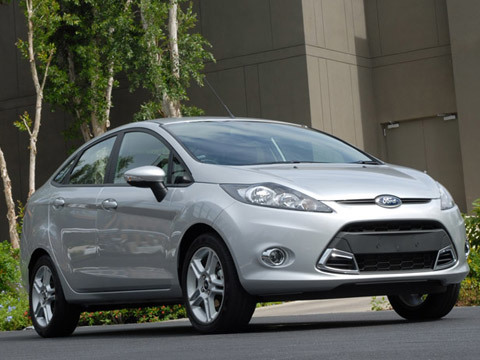 Những mẫu ô tô lặng lẽ biến mất khỏi thị trường Việt