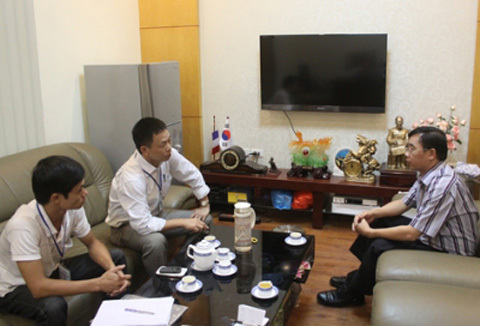 Không có chuyện 'xem lại' khen thưởng chị 