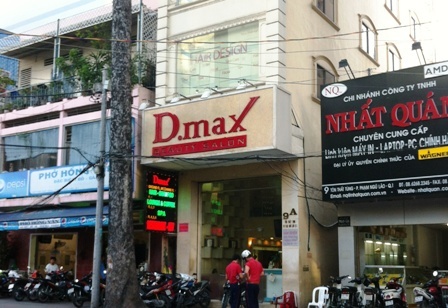 Điều tra tổ hợp ăn chơi, mại dâm giữa trung tâm TPHCM