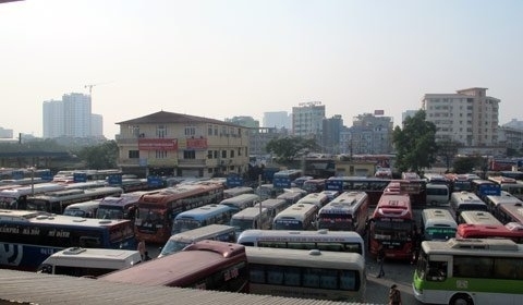 Hà Nội điều chuyển hơn 200 xe khỏi bến Mỹ Đình