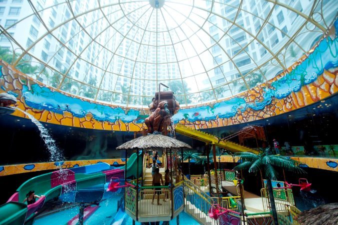 Đại gia Việt đọ sức xây khu vui chơi sang trọng