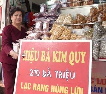 Thương hiệu 'quý bà, quý cô' vang danh vỉa hè Hà Nội