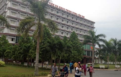 Sản phụ tử vong, nhiều bà bầu vội vàng chuyển viện