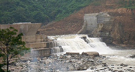 Vỡ đập thủy điện nhỏ: Trước hết phải hỏi địa phương