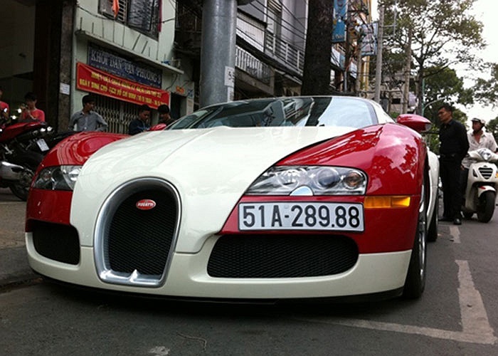 Dàn siêu xe số 1 Việt Nam của thiếu gia Minh 'nhựa'