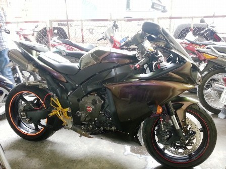 'Cậu ấm' cưỡi mô tô bị phạt hơn 10 triệu đồng