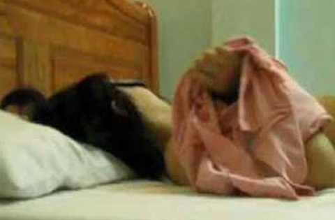 Rủ nữ sinh cấp 2 vào nhà nghỉ 