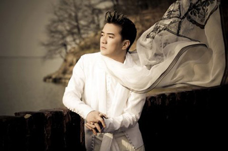 Buồn cho cách xử lý quá con nít của Đàm Vĩnh Hưng