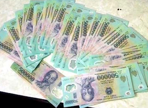 Bắt một phó chủ tịch UBND huyện