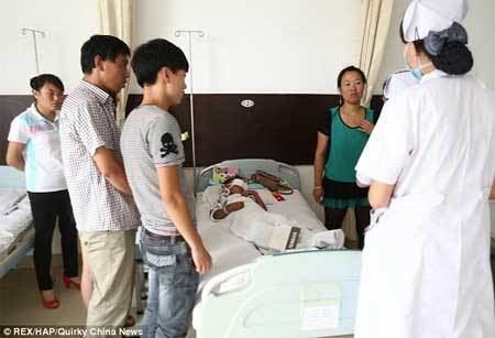 Chấn động vụ bắt cóc trẻ em để ăn cắp giác mạc