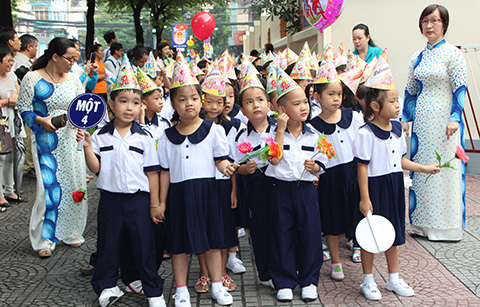 'Bộ Giáo dục làm Khang Hy vi hành thì biết...'
