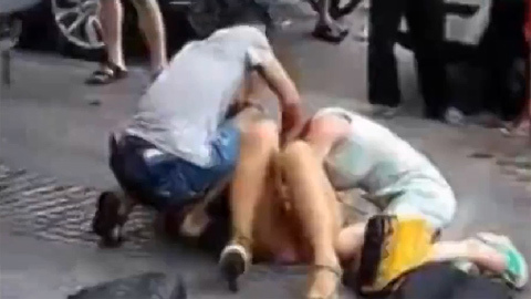 Chồng giải nguy cuộc 