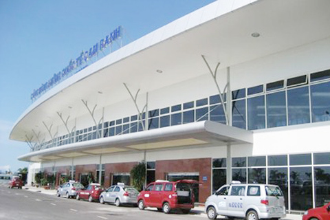 Nhiều sai phạm, Giám đốc sân bay Cam Ranh 