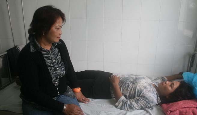 Lật xe máy cày ở Lâm Đồng, 10 người thương vong