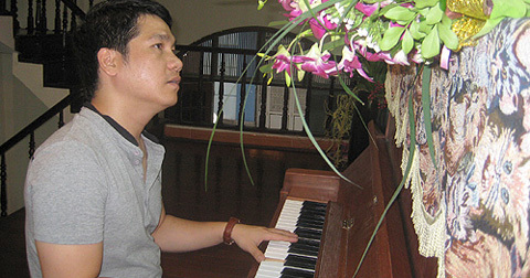 Trọng Tấn hát ở đâu cũng là cống hiến