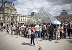 Du khách Trung Quốc dùng vé giả vào bảo tàng Pháp