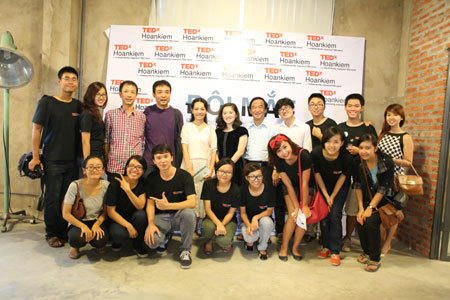 Những người trẻ đi 'lan tỏa ý tưởng đáng giá'