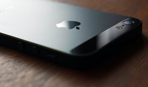 Apple có thể bán 8 triệu iPhone 5S, 5C sau 3 ngày
