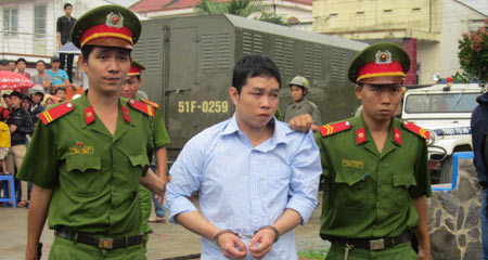 Kẻ giết nữ sinh vùi xác trong rừng xin hiến nội tạng