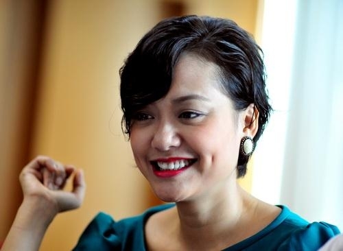 Hồng Ánh kể chuyện nấu cơm vừa khê vừa sống