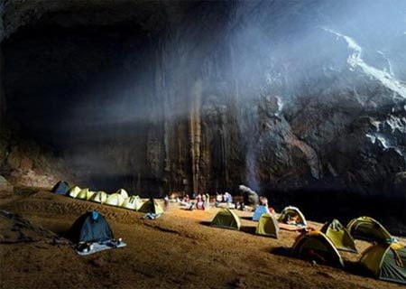 Khách kín chỗ, muốn thăm hang Sơn Đoòng chờ sau 2016