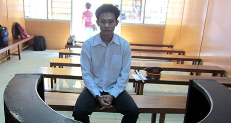 Đại gia mất 2 tỷ vì sập bẫy nhóm bán thiên thạch giả